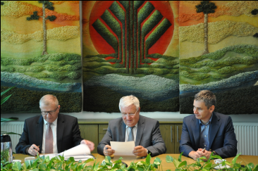 Podpisanie umowy Podpisanie umowy